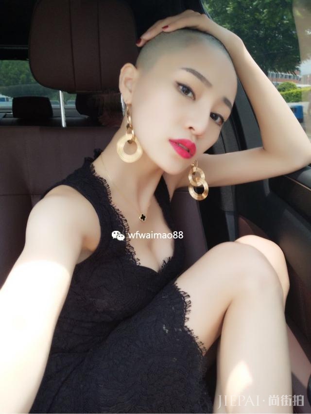 女生光头是种什么体验？从光头长到头发可以见人需要多久？