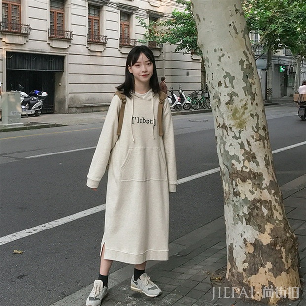 今年秋冬这样穿，让你减龄变得超简单