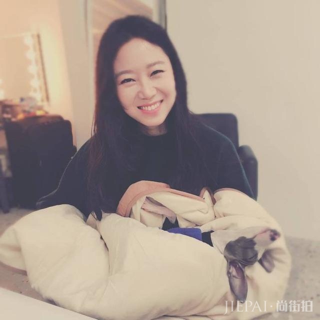 时尚女王孔孝真秋冬换季时尚私服清单,都是今年流行不可缺少的元素