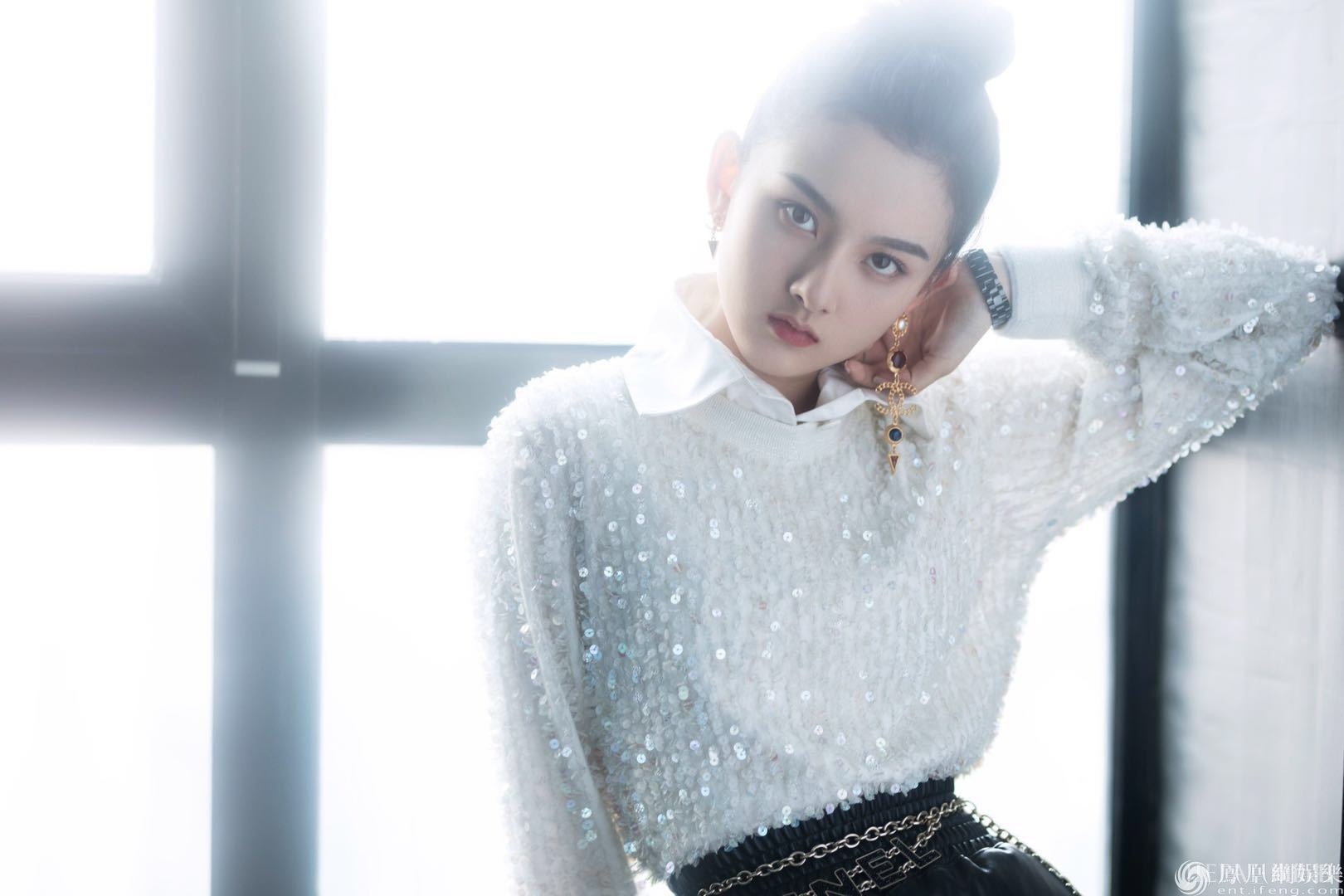 宋祖儿新鲜原力爆发 光影定格年轻世代