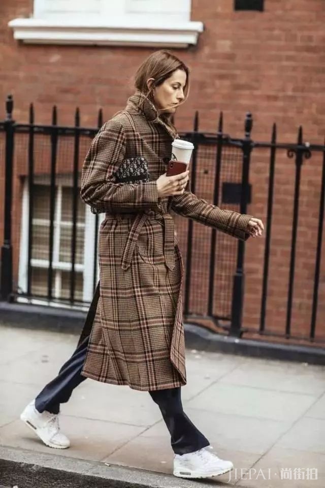 秋冬新趋势：“长短搭配”成热门！