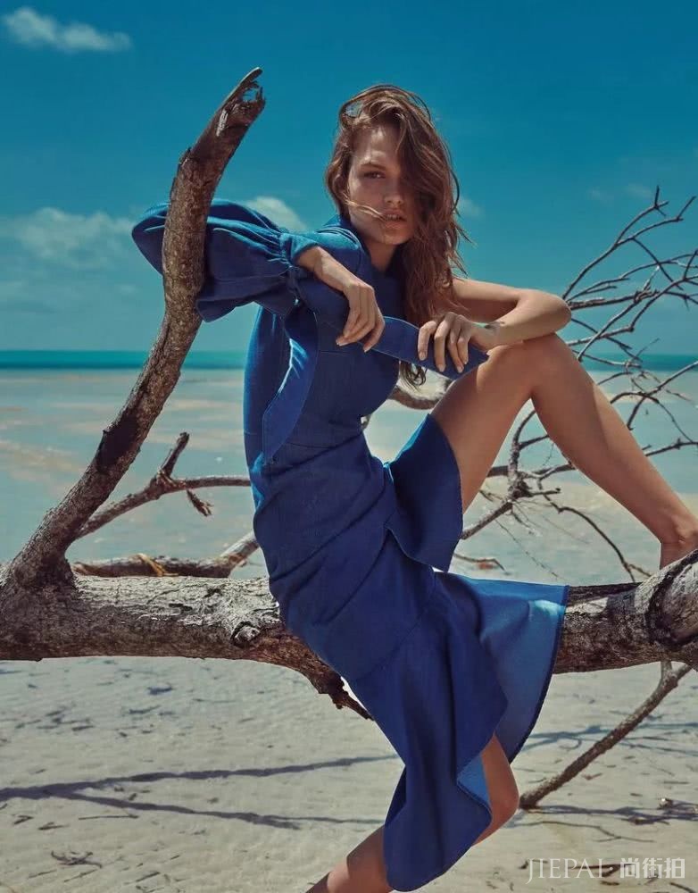 你的手机屏保也该换上“秋装”了，最美的都在这里