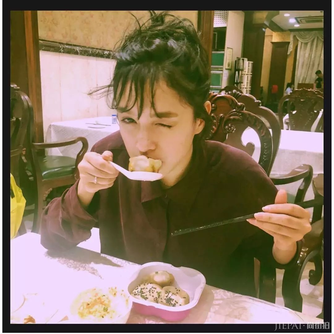 帅得连男生都羞愧!这些小姐姐们比高潮脸更有料!