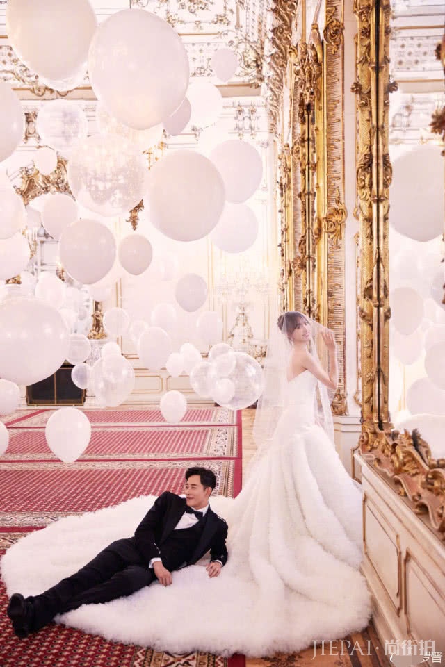 唐嫣最成功的大片是她的婚纱照 甜蜜有质感！