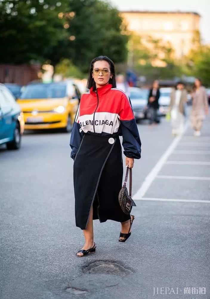 被误会了多年的运动夹克，如今它终于翻身了