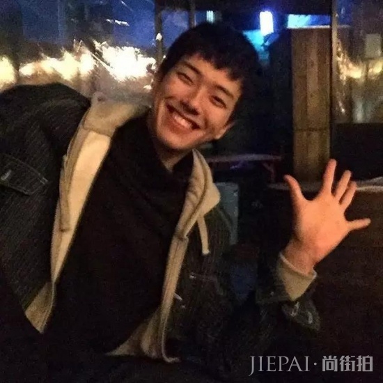 单眼皮男生留什么发型好看 单眼皮男生的发型选择