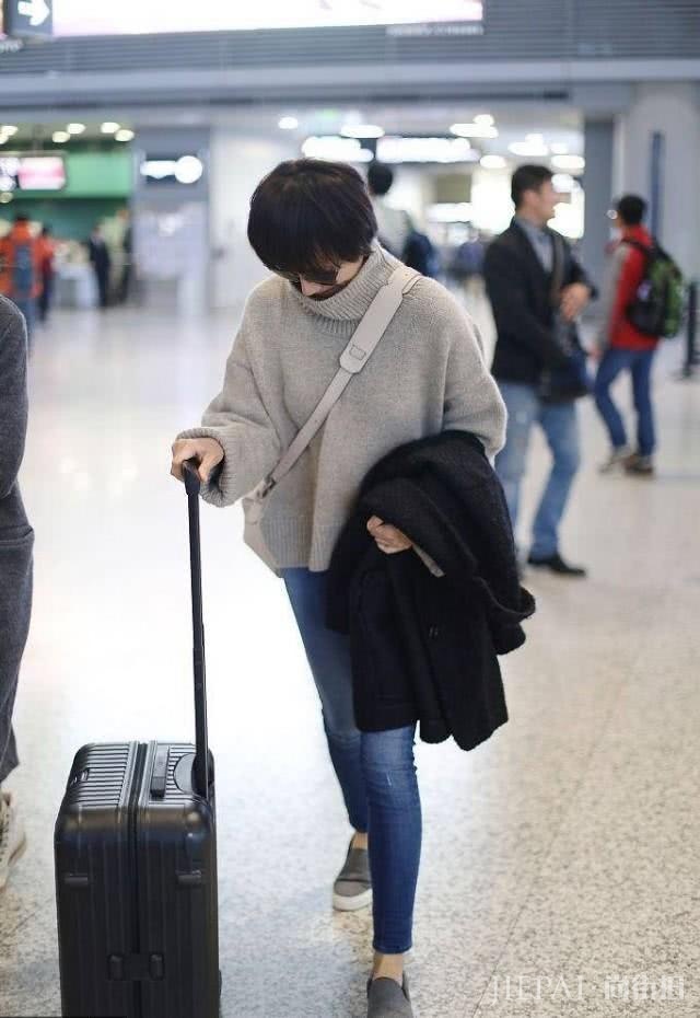 袁泉剪波波头少女感开挂,秒变18岁少女,这样的短发你想剪吗