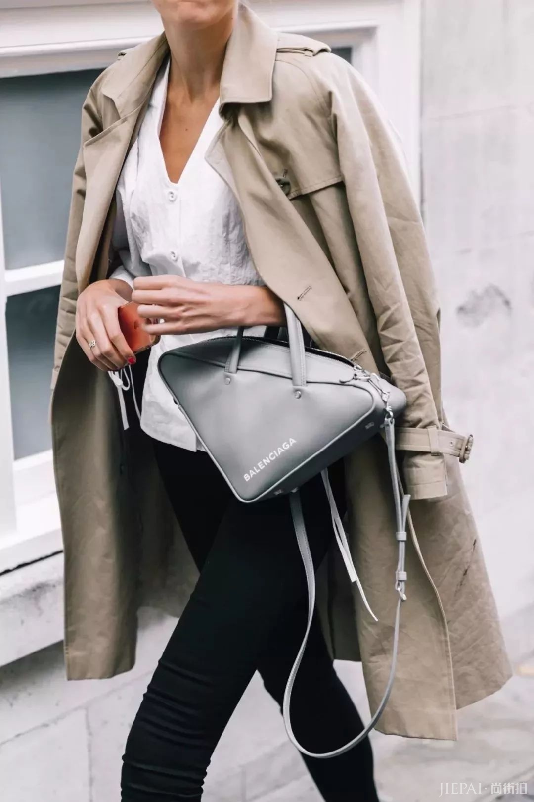 撞风衣不可怕，掌握这几招你就是穿风衣最好看的人！