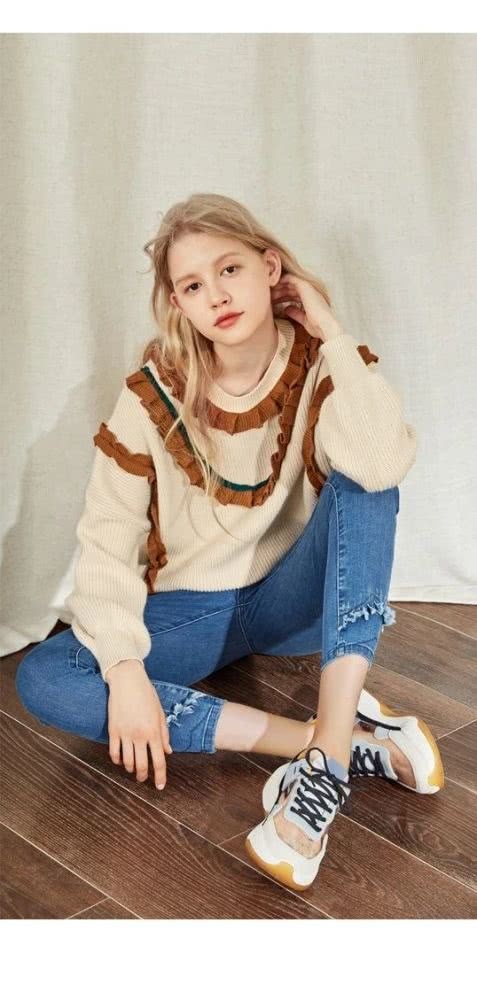 天气越来越冷了!秋冬这样穿才能穿出好气色