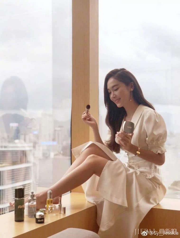 从亚洲最美面孔 到最会赚钱的女总裁 看她怎样活出白富美人生的