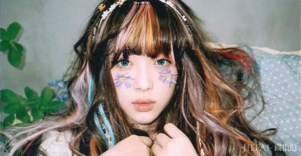 崔雪莉这是什么情况？?这次的造型翻车了...