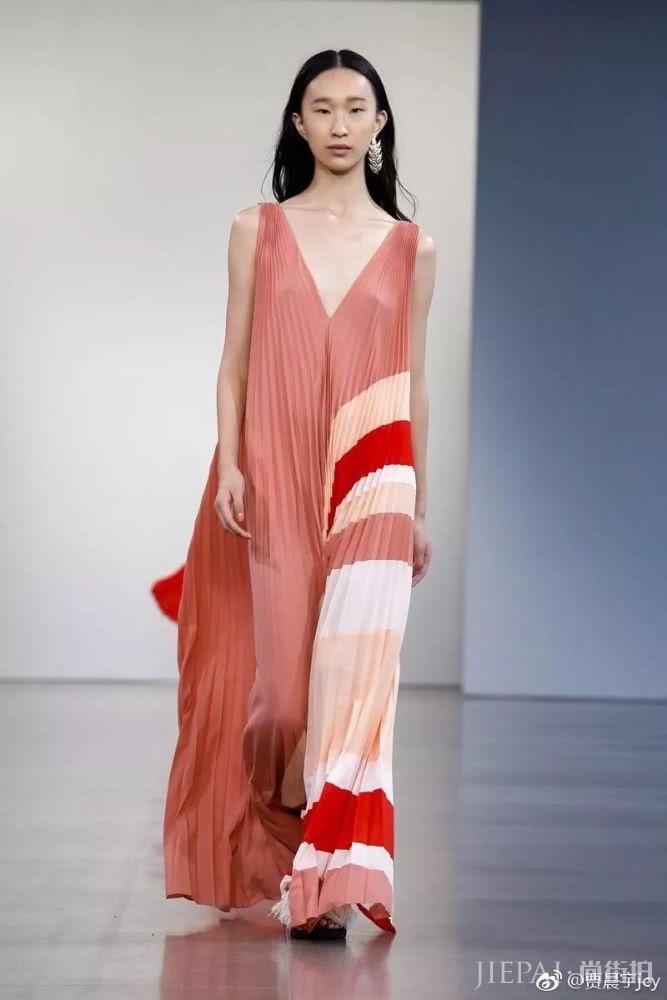 “林永健同款“的超模眼”预测将横行2019