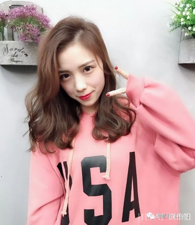 2018流行“温婉烫”