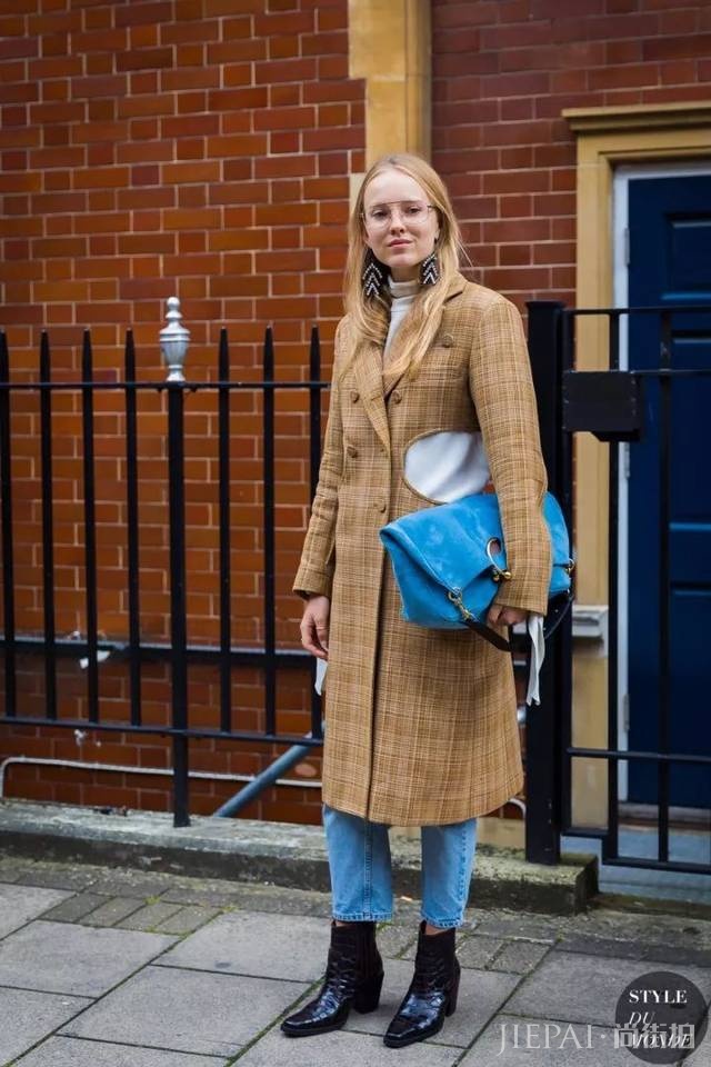 初秋凹造型，有这 4 条牛仔裤稳赢！