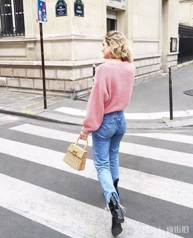 毛衣和牛仔裤怎么穿搭，照着宋佳刘雯的穿法走应该没错！