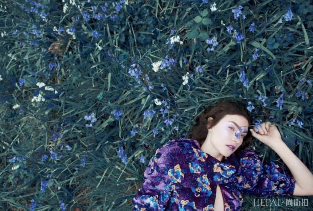 你的手机屏保也该换上“秋装”了，最美的都在这里