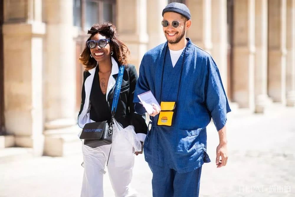 时尚圈的黑科技挂脖包你尝试过吗?