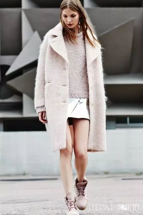 马丁靴这样穿 才能搭出存在感