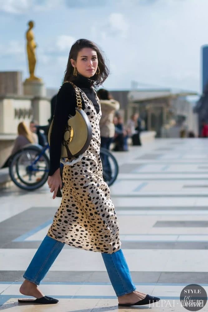 秋冬怎么内搭最好看,一定是看看这些街头潮人的穿搭示范吧