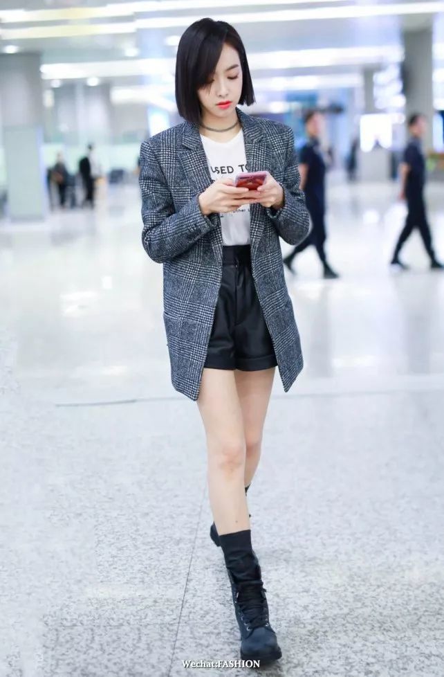 有“格”有调 看明星穿格纹西装示范级搭配