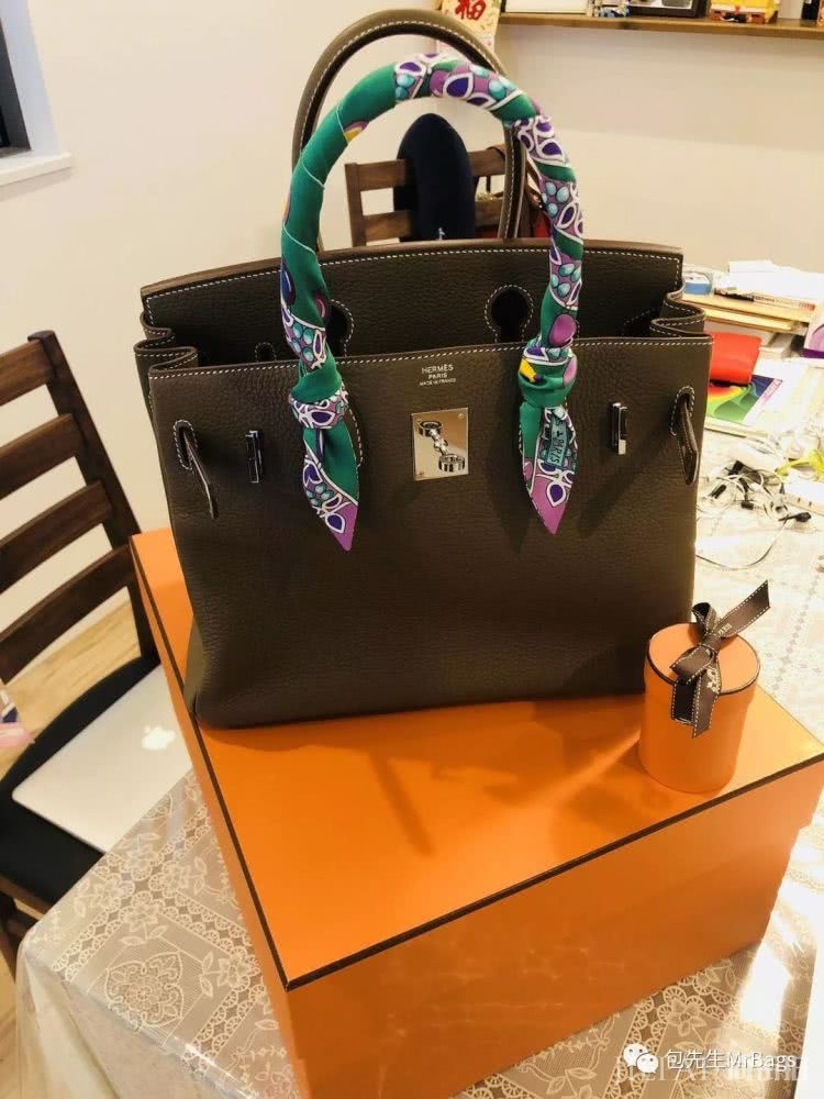 这里有一份最全的流行包包介绍 有你看中的吗?