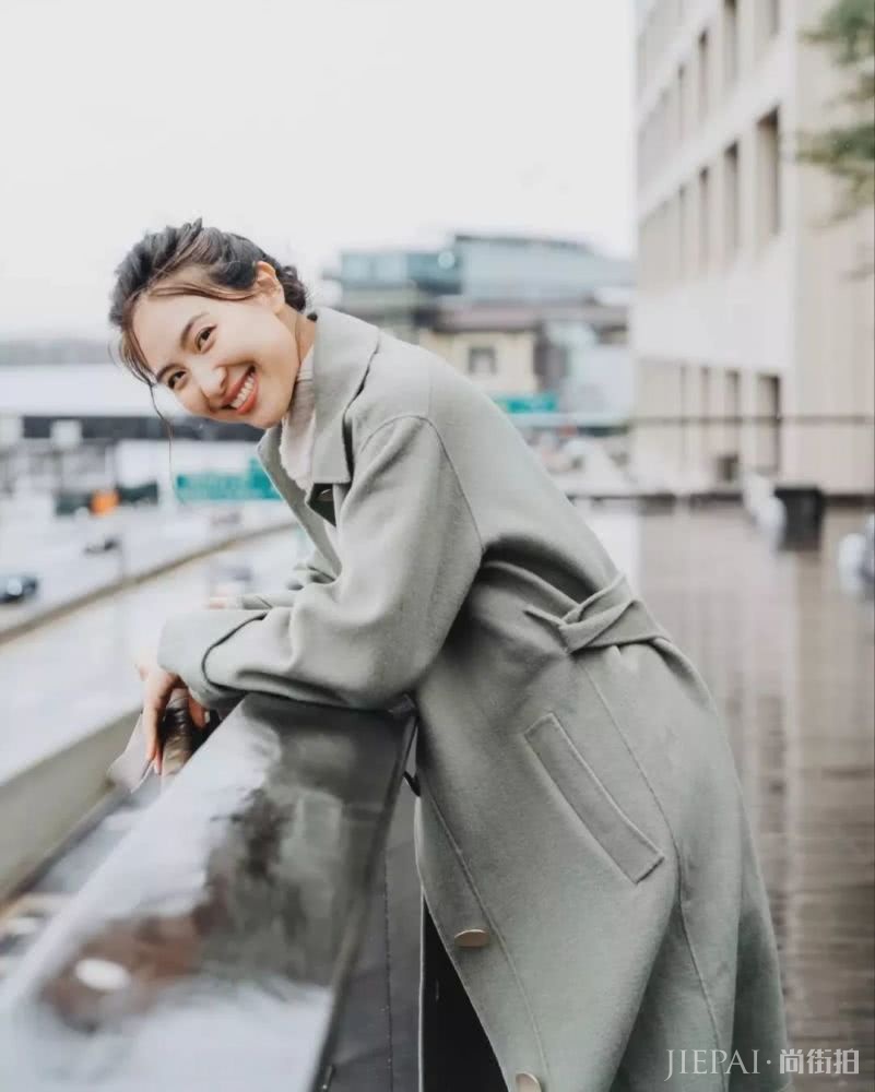 周一到周六，每天用不同的色彩搭出时髦感？