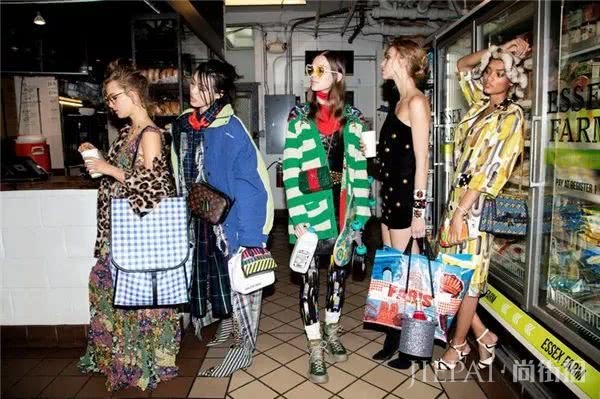 90后新生代力量 百变游天翼不仅仅是“超模”这么简单