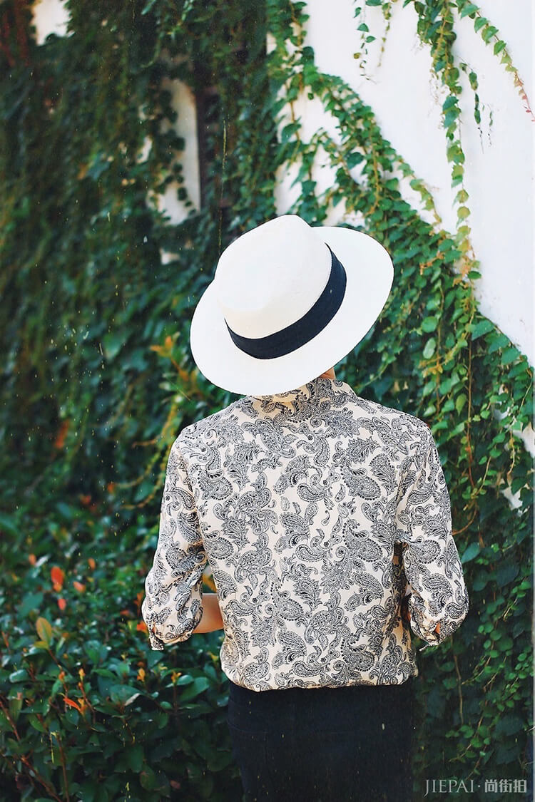 【男士】米色花纹衬衫