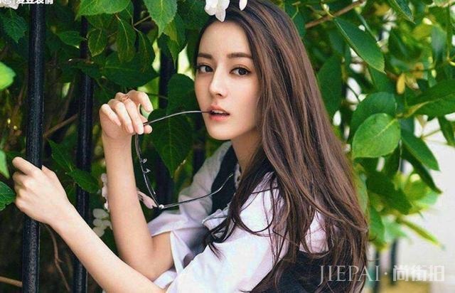 内地长得最标致的5位女星,迪丽热巴排倒数,你服气吗?