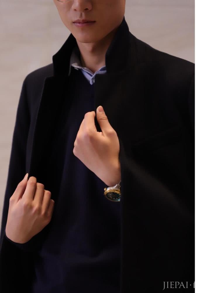 为什么穿大衣的男人看起来很有气场