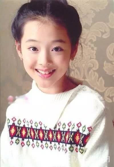 崔雪莉这是什么情况？?这次的造型翻车了...