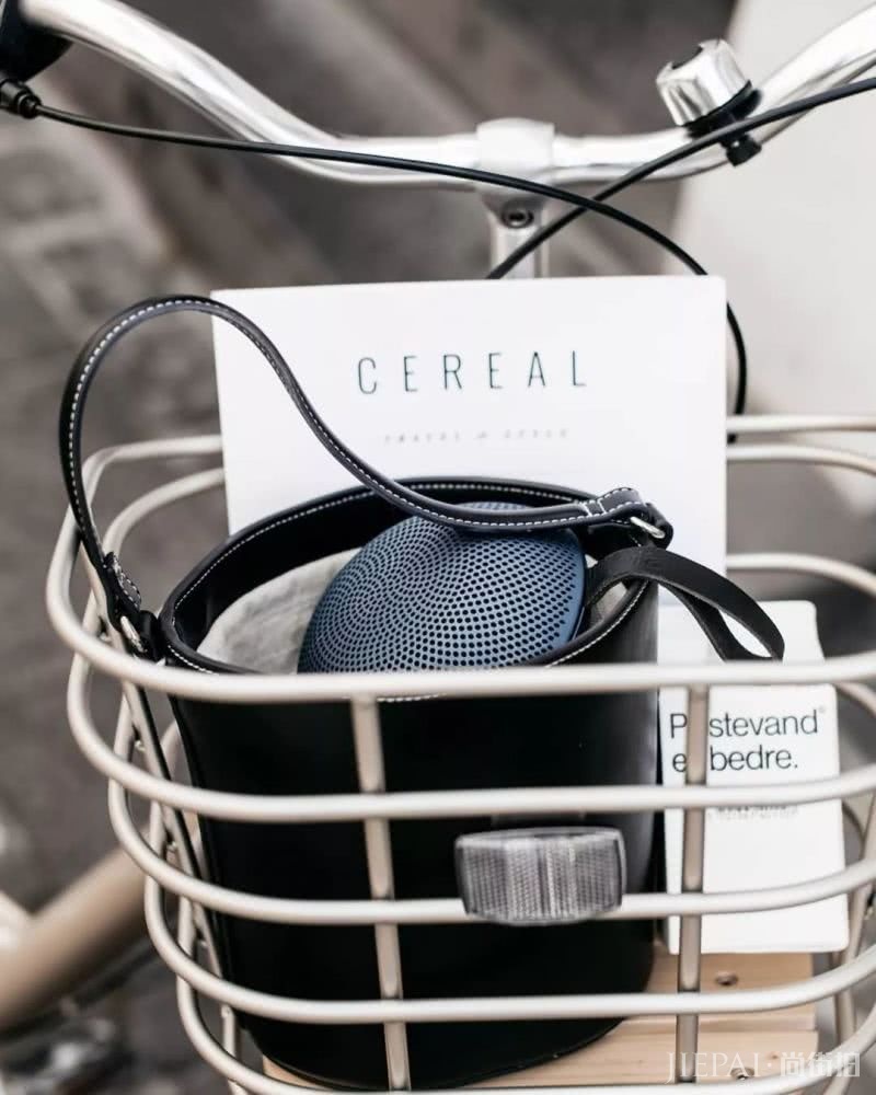 这个寒秋 用这些衣服和单品对自己好一点