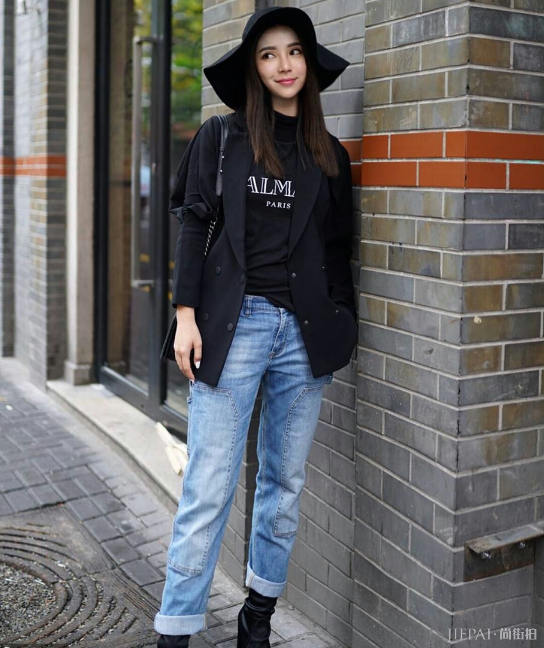 一件西装外套,满足你成为大哥女人的小愿望