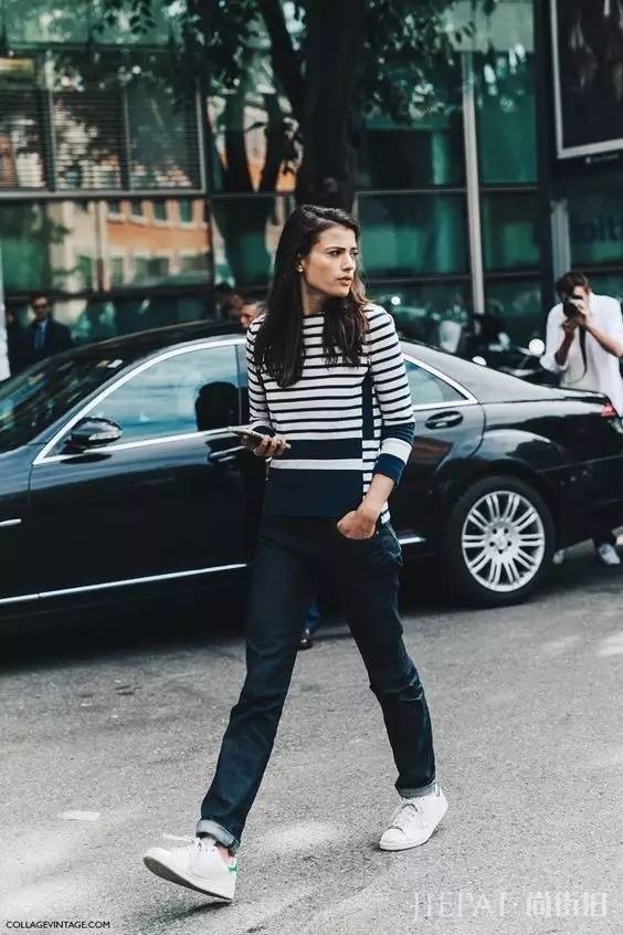 秋冬季节越来越凉 不会穿条纹衫你就少了很多穿搭乐趣