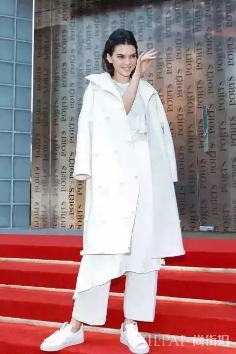 秋冬,大衣+阔腿裤,时髦温暖两不误!