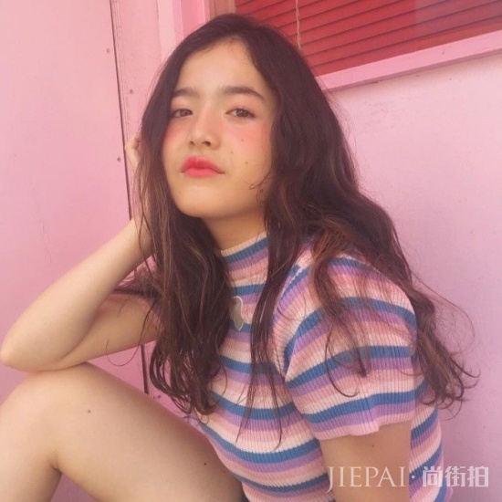 怎么烫卷发了不老气 了解下这5种吧