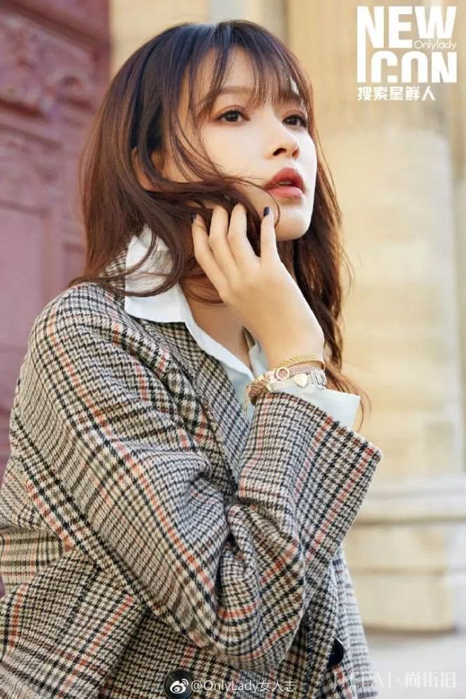去巴黎的“等光女孩”孙怡,保持少女感的秘诀是什么?