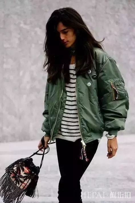 大衣里不知道穿什么？这4种内搭满足你的百变风格！