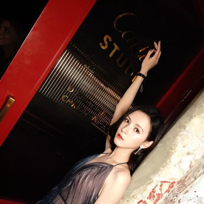 张予曦水玲珑刚出场就被网友Diss颜值,可你确定素颜比她美?