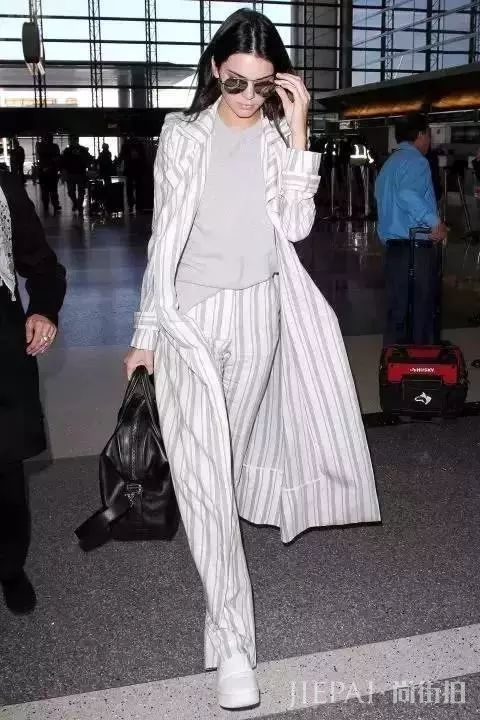 秋冬,大衣+阔腿裤,时髦温暖两不误!