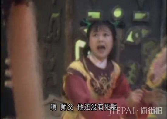 还是许晴时尚大气,49岁仍从容如少女