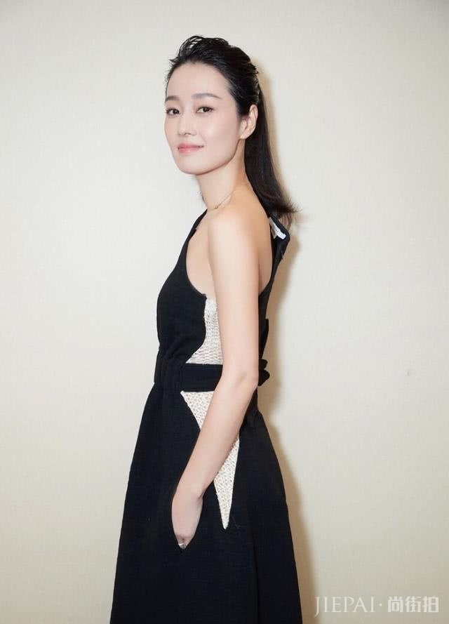 袁泉和宋茜剪波波头,优雅不失活泼,看完就想剪