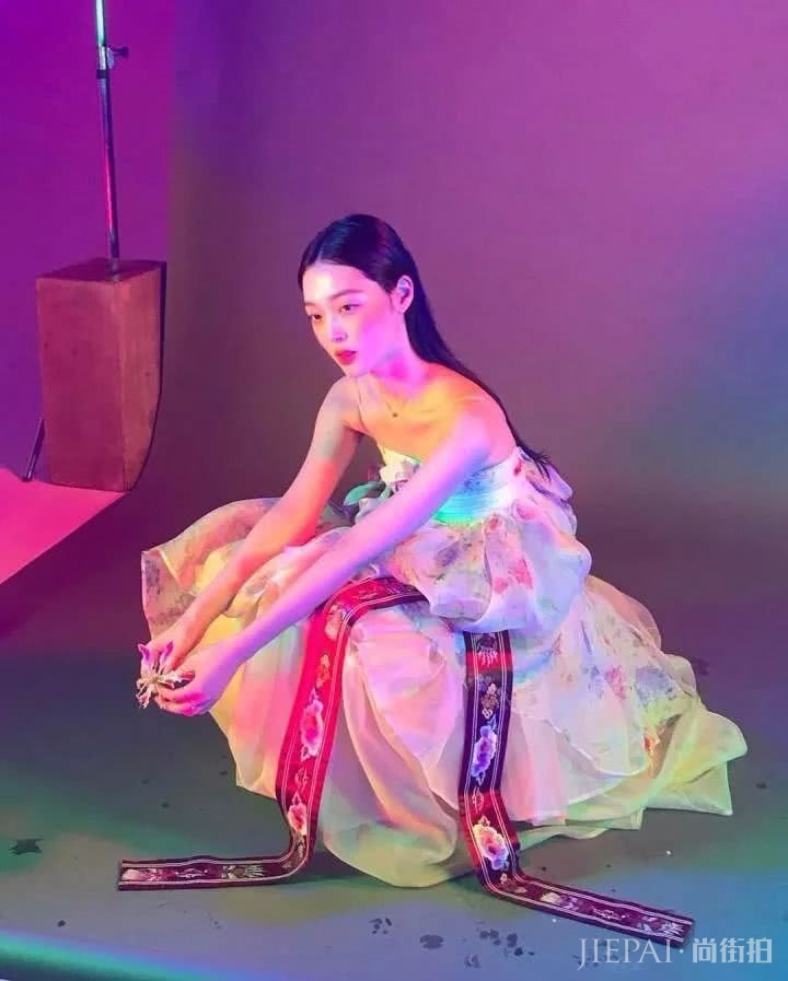 嘟嘟唇的热巴很可爱,但我更爱掷地有声张力十足的她