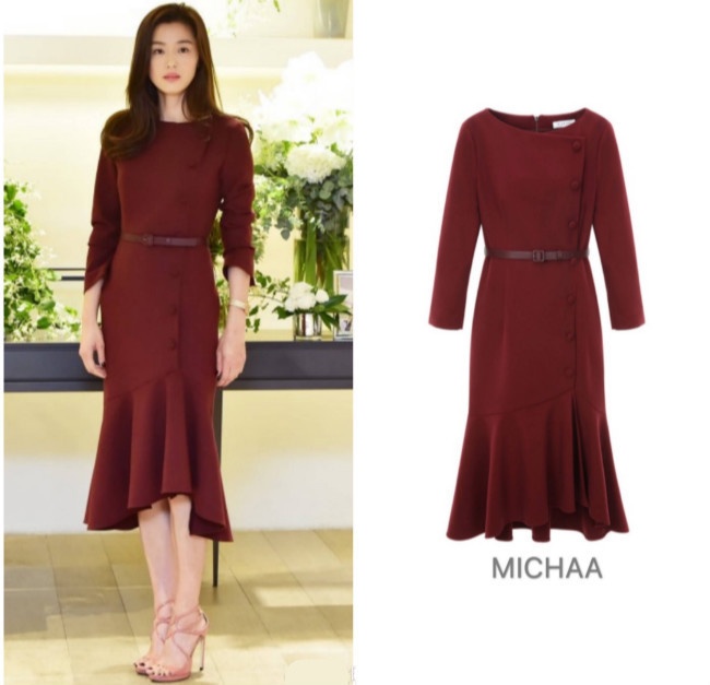 全智贤一袭红色鱼尾裙亮相活动，优雅又霸气，简直是现代版千颂伊