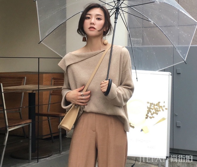 复古打底衫来袭，爱上法式浪漫美感