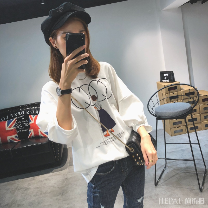 12款让你显瘦的牛仔裤穿搭法,让你在大学校园时髦又高级!