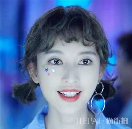 这个刘海太减龄了吧？！还让脸小到不行