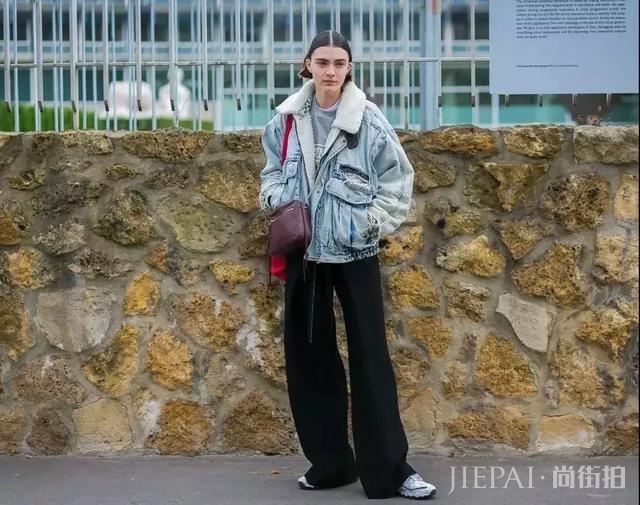 雪花、破洞、明线……牛仔外套还有这么多搭法,真讲究!