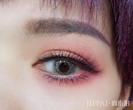 网红妆容教程 快来学习最新网红化妆顺序