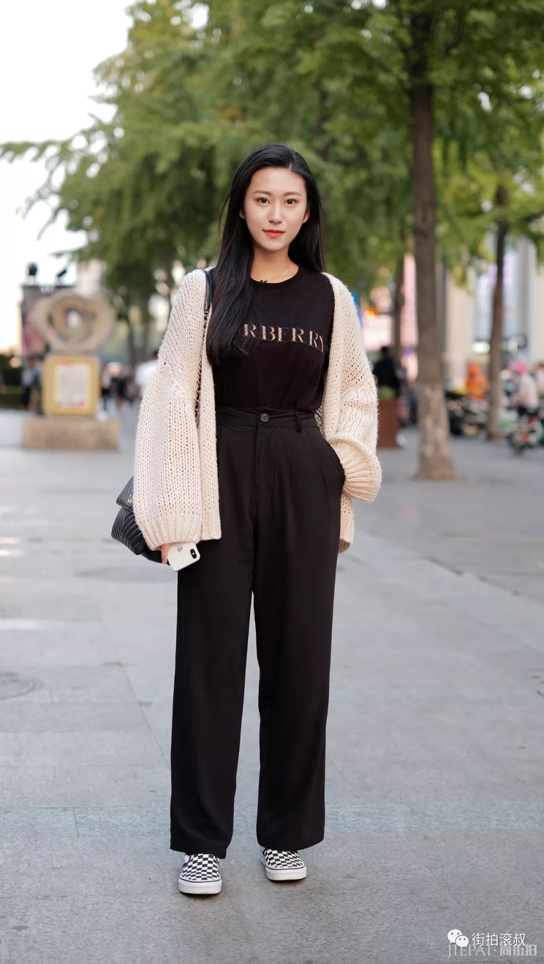 【滚叔街拍】好看的skinny千篇一律，时髦的阔腿裤变幻万千